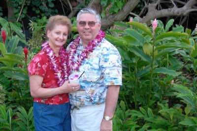 Ted and Sharon came along with us, during our Hawaii get way. None of us had been to Hawaii before. When can we go back? Day two - 16/02/06